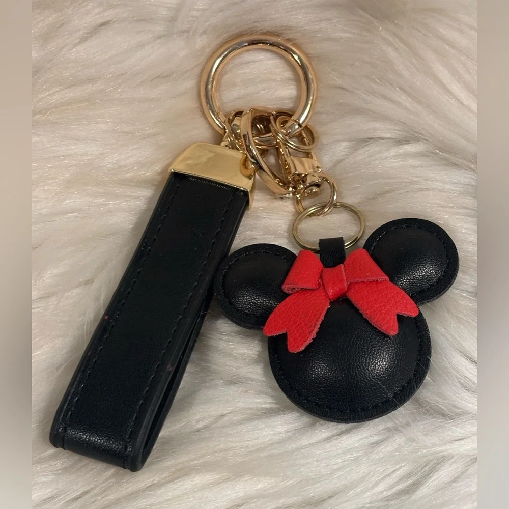 Black and Red Mouse Keychain with Gold Accents and Tool included NIP